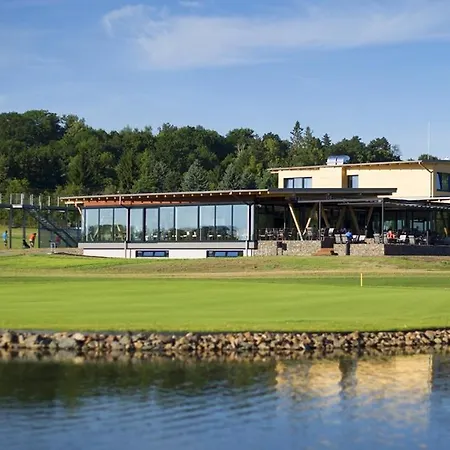 Konference Park 4*