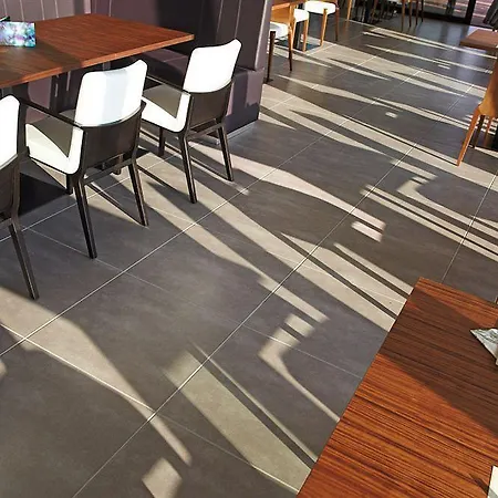 Hotel Konference Park 4*